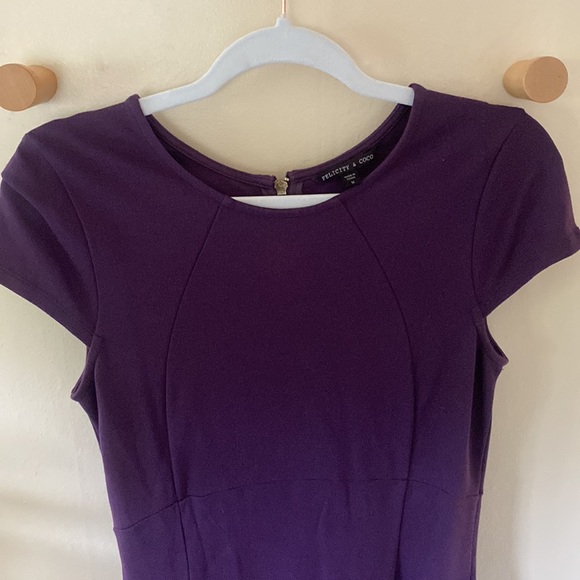 Purple form fitting midi cocktail dress - size M - Picture 5 of 6